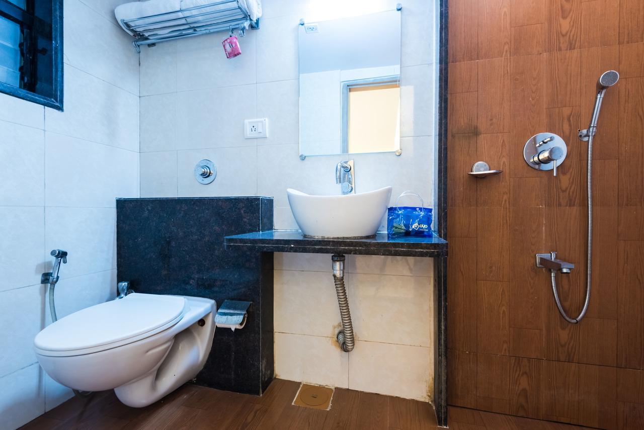 נאווי מומבאי Oyo 2026 Hotel Aishwarya Residency מראה חיצוני תמונה