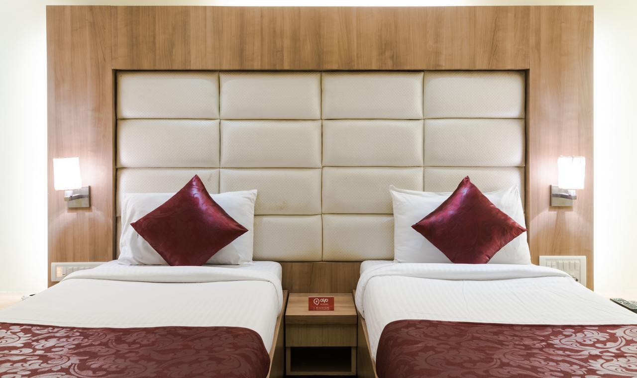 נאווי מומבאי Oyo 2026 Hotel Aishwarya Residency מראה חיצוני תמונה